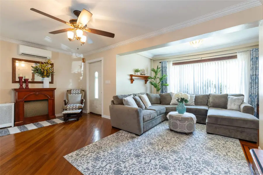 89-72 216th Street, Queens Village, NY 11427 - #3