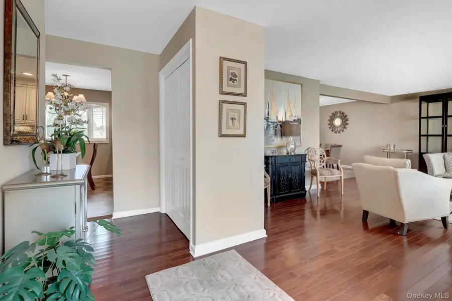 34 NE Admiral Road, Massapequa, NY 11758 - #3