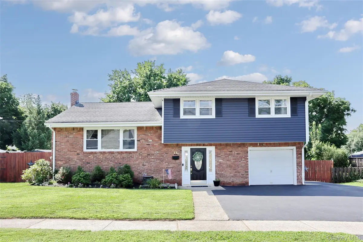11 Crestwood Drive, Suffern, NY 10901 - #1