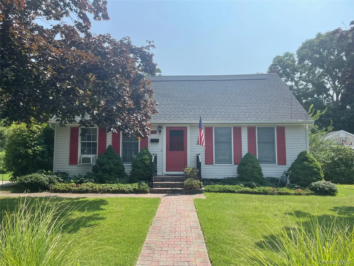 363 3rd Avenue, Bayport, NY 11705 - #1