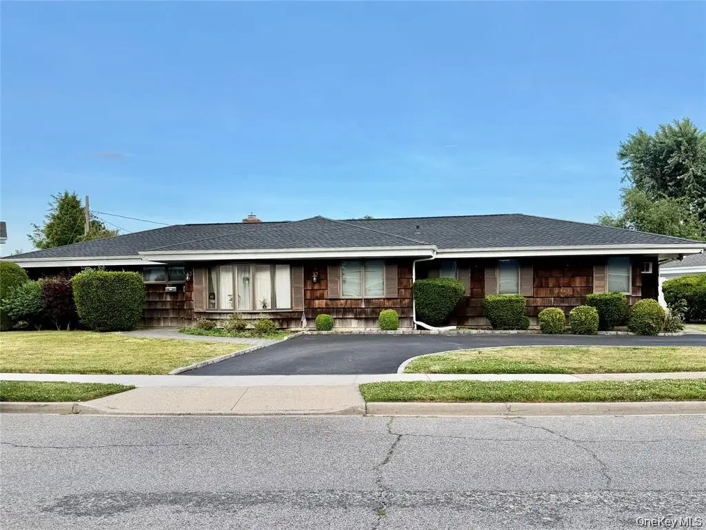 89 Bruce Avenue, Hicksville, NY 11801 - #1