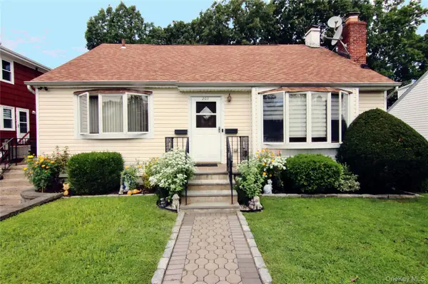 201 Bennett Avenue, Yonkers, NY 10701