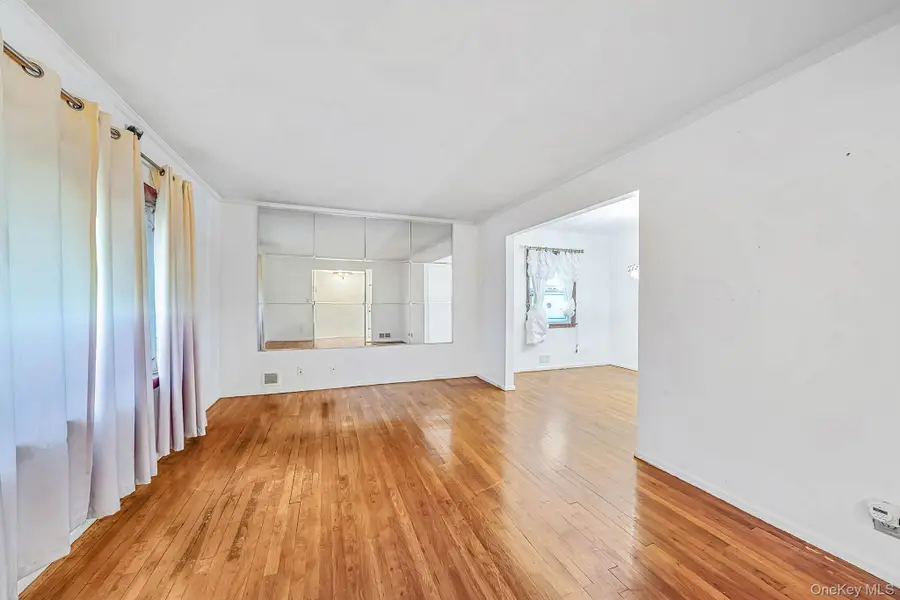 14614 229th Street, Springfield Gardens, NY 11413 - #3