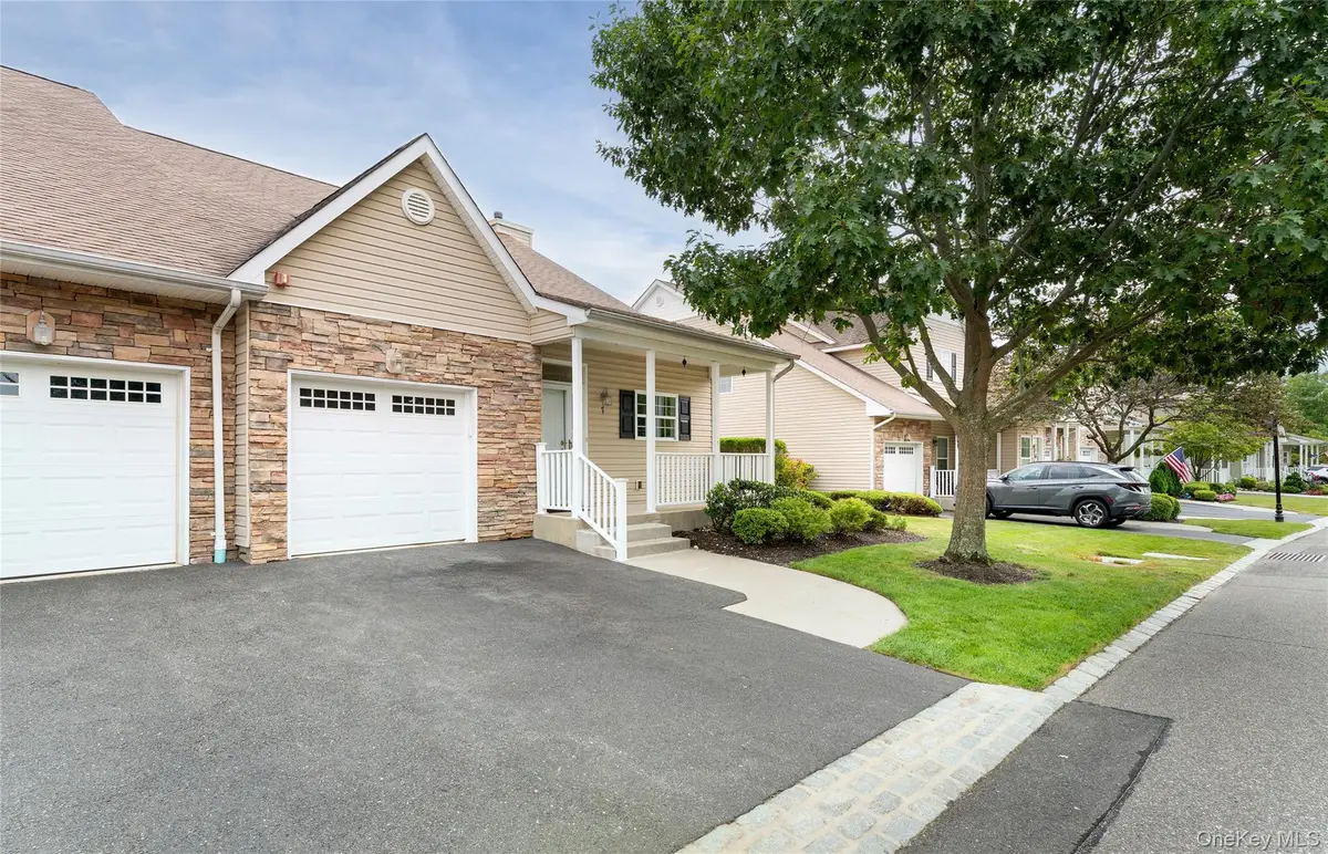 7 Pond Circle, Mount Sinai, NY 11766 - #1