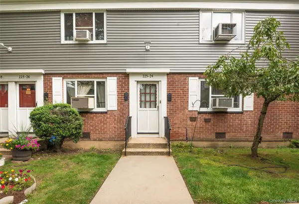 225-24 Manor Road #814, Queens Village, NY 11427