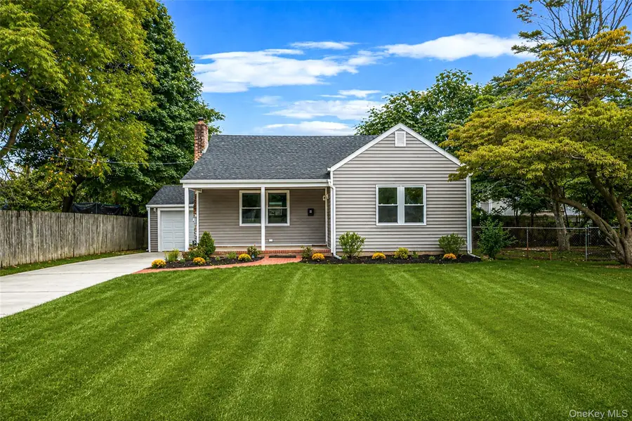 2 Storey Avenue, Central Islip, NY 11722 - #3