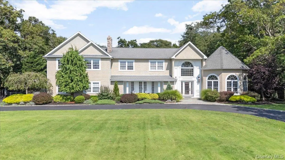 7 The Keel, East Islip, NY 11730 - #1