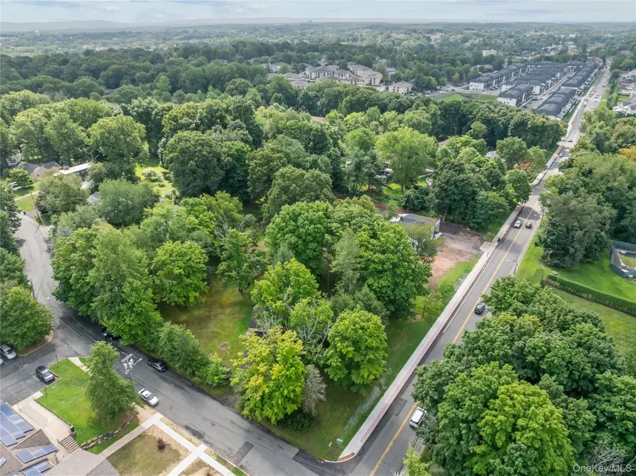 1 Langeries Drive, Monsey, NY 10952 - #2