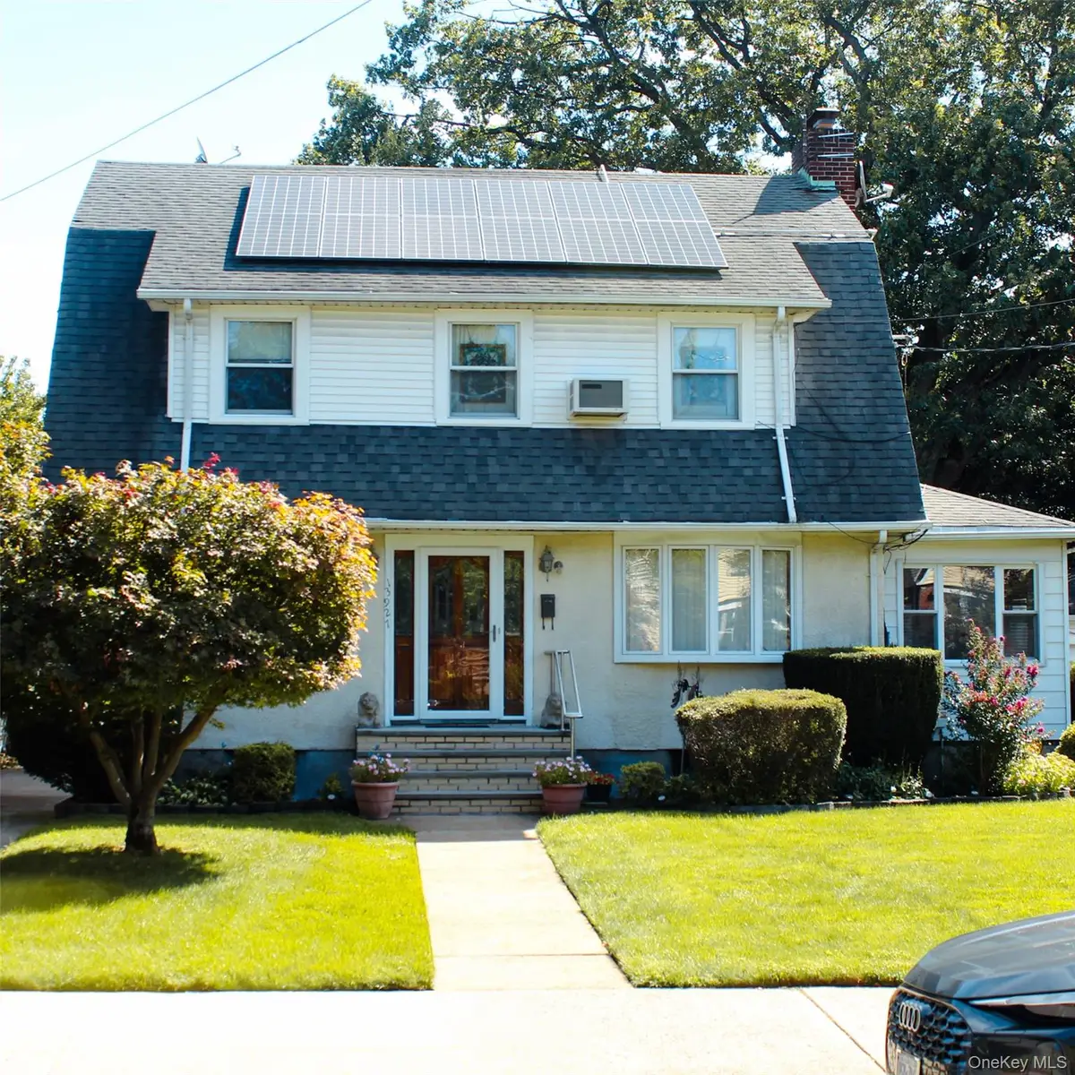 13927 225th Street, Laurelton, NY 11413 - #1