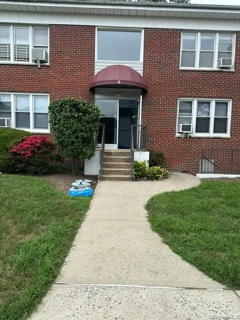 9 Stokes Road #2B, Yonkers, NY 10710