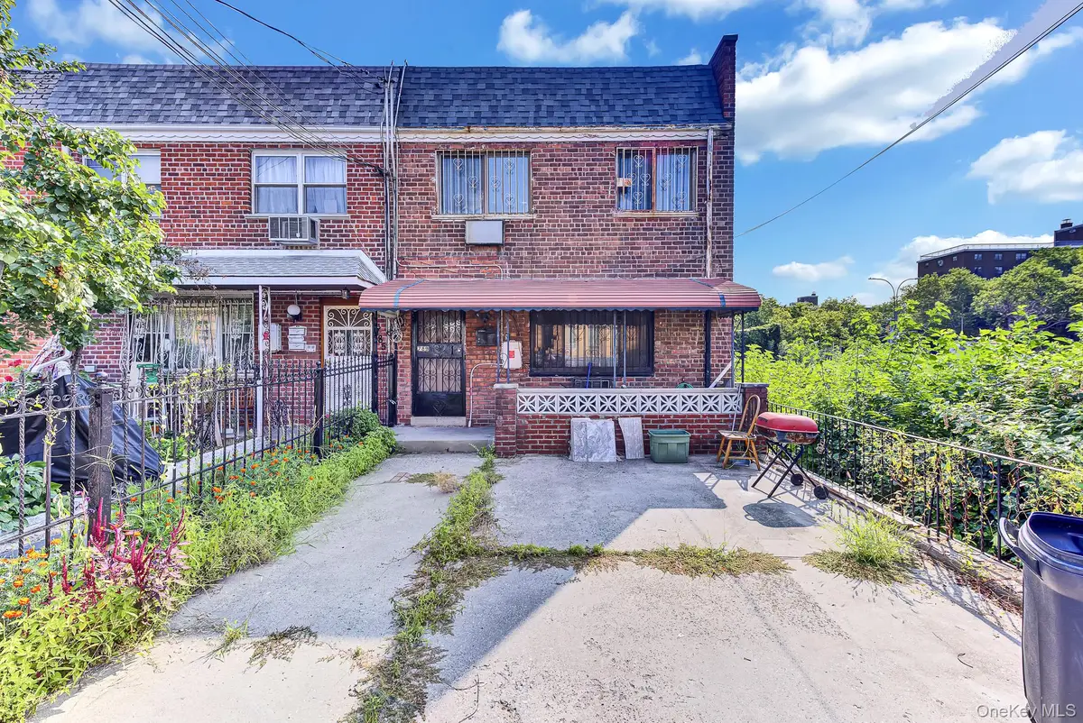 789 Autumn Avenue, Brooklyn, NY 11208 - #1