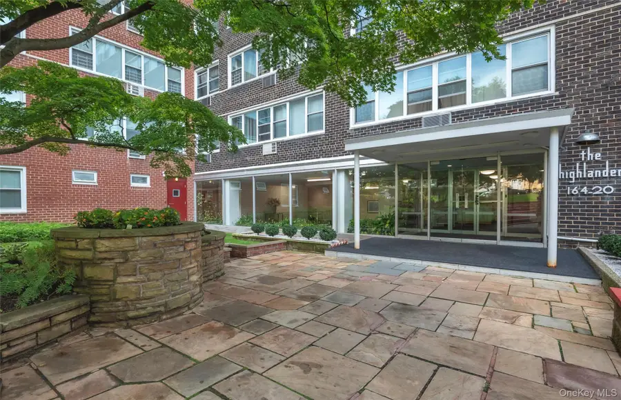 164-20 Highland Avenue #7T, Jamaica, NY 11432 - #2