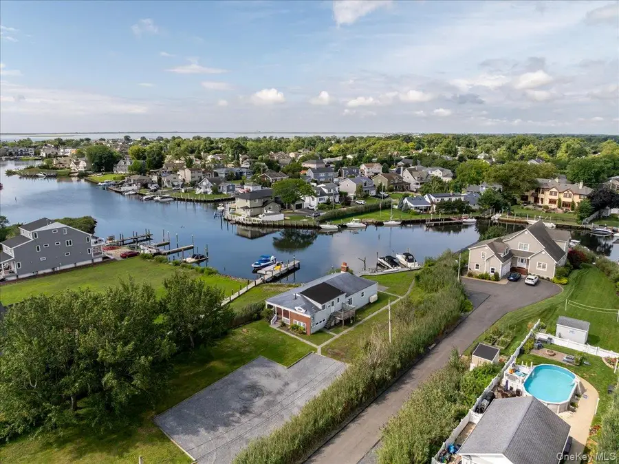 46 Riverdale Avenue, Massapequa, NY 11758 - #3