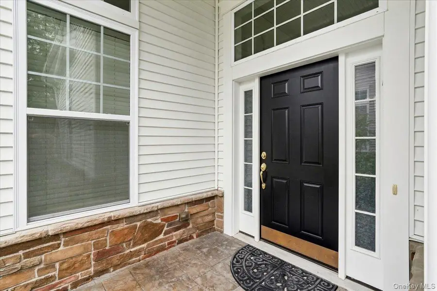 101 Mozart Court, Eastport, NY 11941 - #2