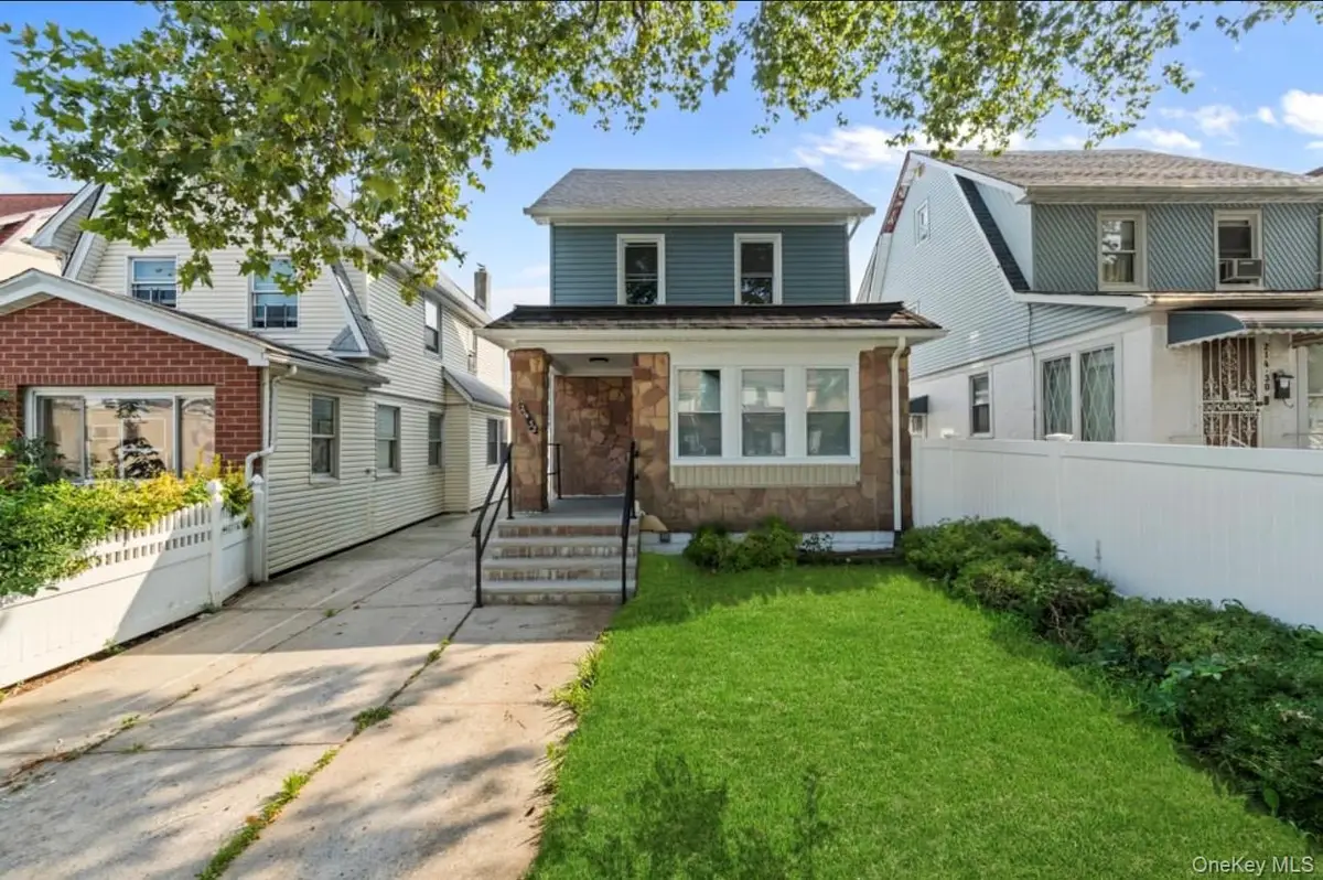 21432 112th Road, Queens Village, NY 11429 - #1
