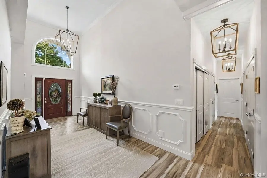 13 Spruce Lane, West Nyack, NY 10994 - #3