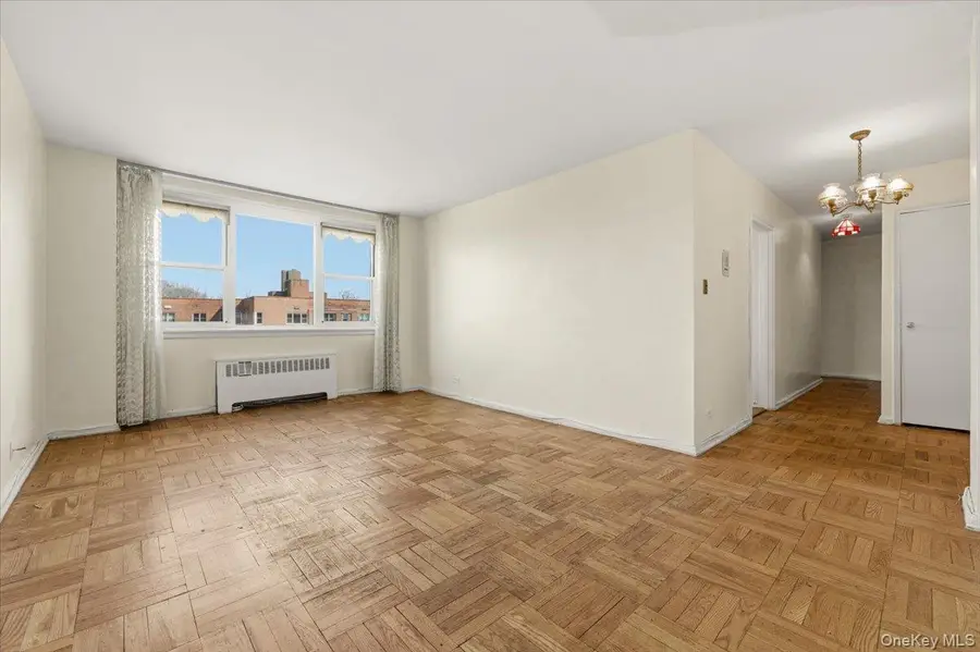 80 Knolls Crescent #6B, Bronx, NY 10463 - #2