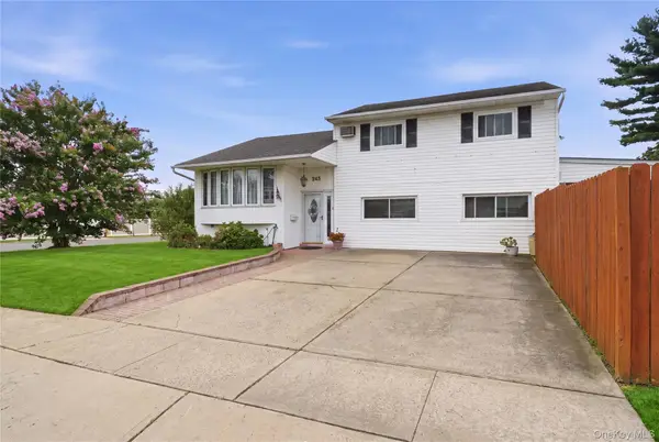 245 Seaford Avenue, Massapequa, NY 11758