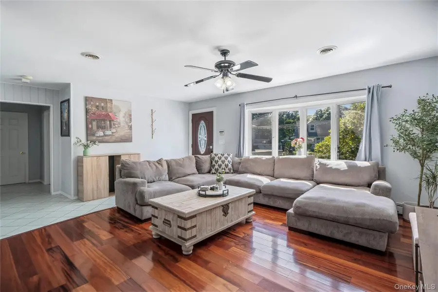 15 Parkwood Drive, Mastic Beach, NY 11951 - #3