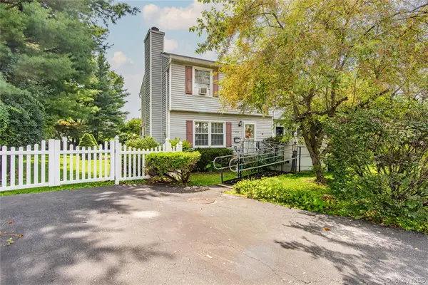 218 Fishkill Landing, Beacon, NY 12508