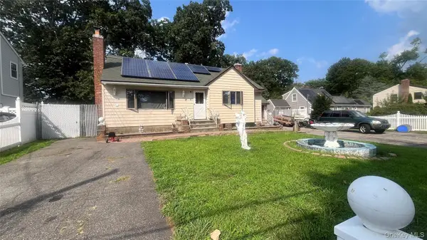 44 Lafayette Avenue, Amityville, NY 11701