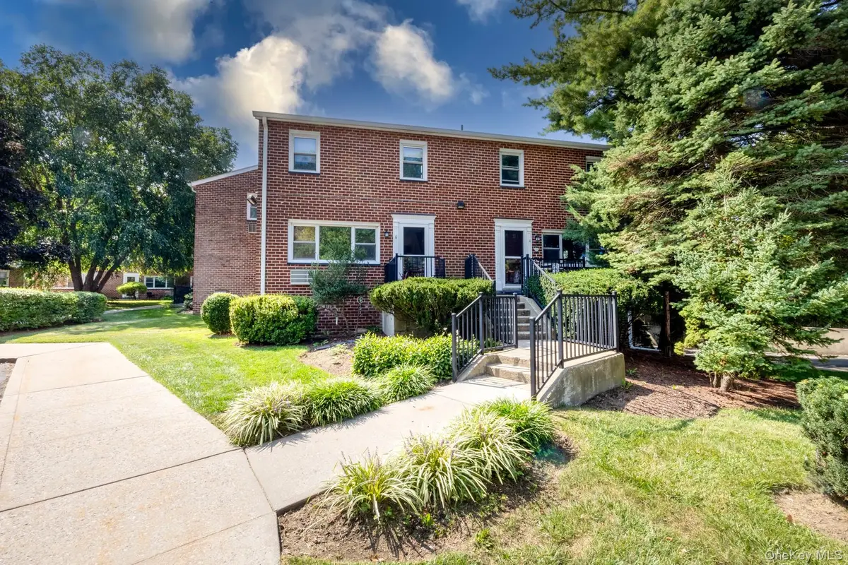 4 Charter Circle #4, Ossining, NY 10562 - #1