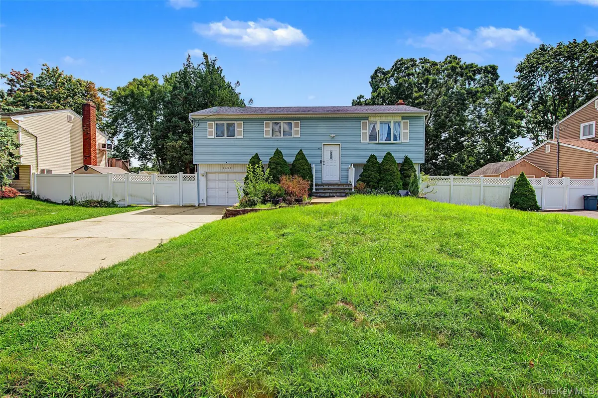 1604 Church Street, Holbrook, NY 11741 - #1