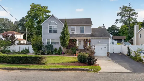139 Smith Street, Amityville, NY 11701