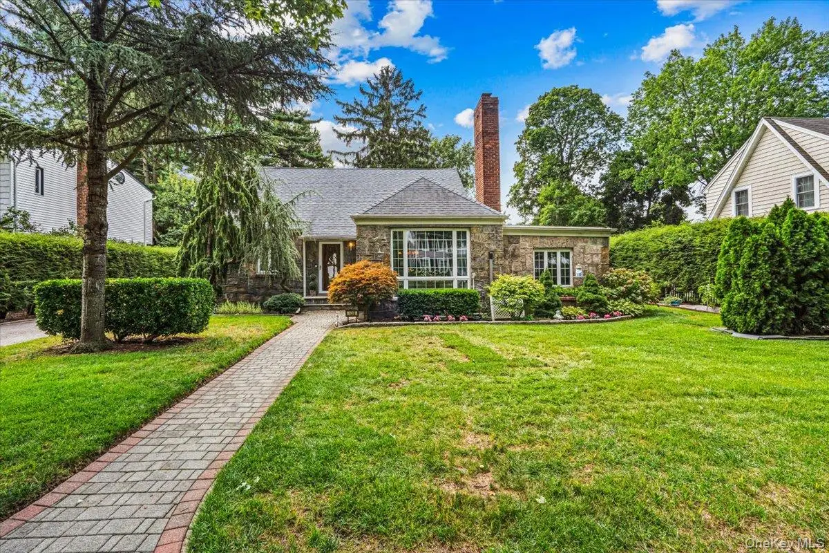 138 Locust Street, Garden City, NY 11530 - #1