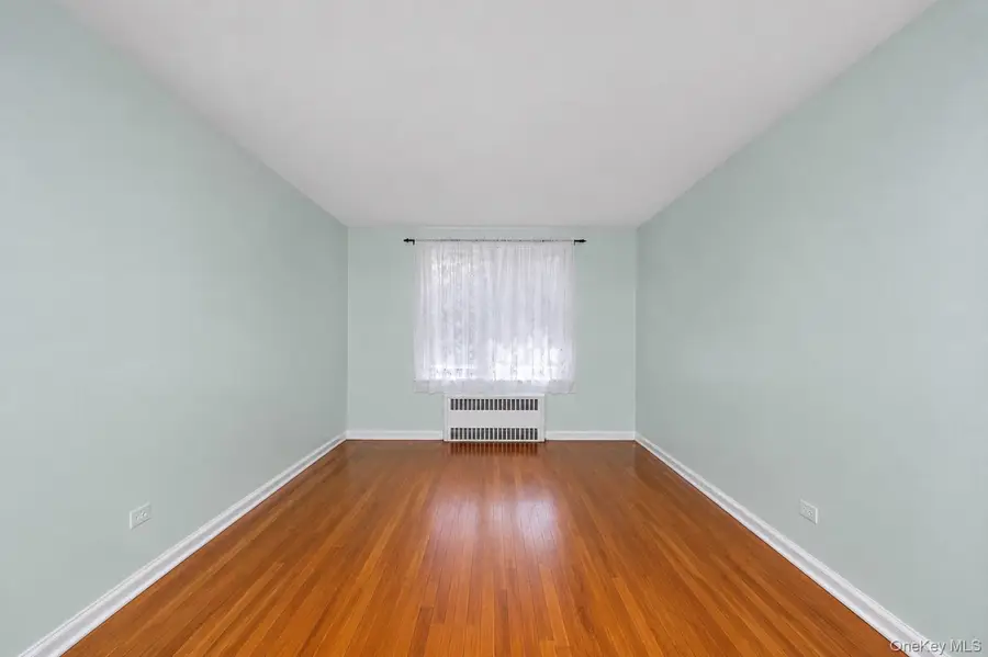 83-85 Woodhaven Boulevard #3R, Woodhaven, NY 11421 - #2