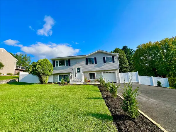 4 Liberty Court, Washingtonville, NY 10992