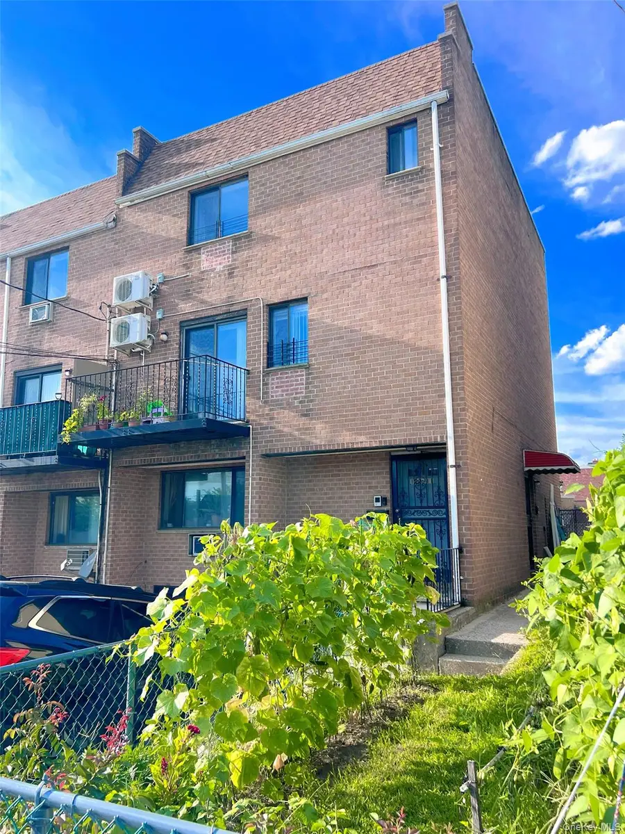 122-11 26th Avenue, Flushing, NY 11354 - #2