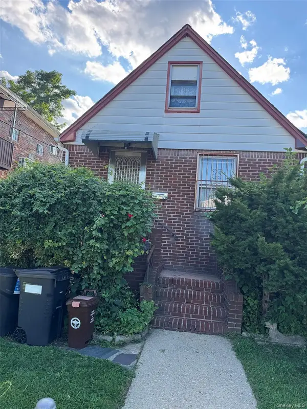 76-36 166th Street, Fresh Meadows, NY 11366