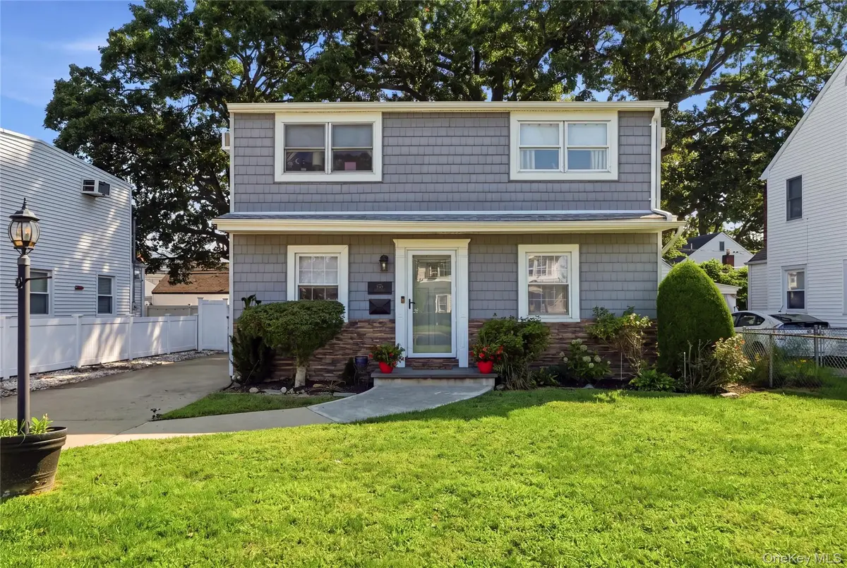 205 Stuart Road, Valley Stream, NY 11581 - #1