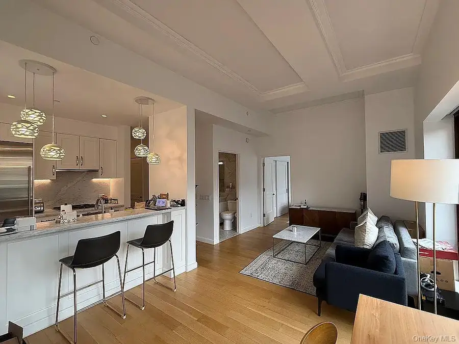 225 E 19th Street #802, Manhattan, NY 10003 - #2