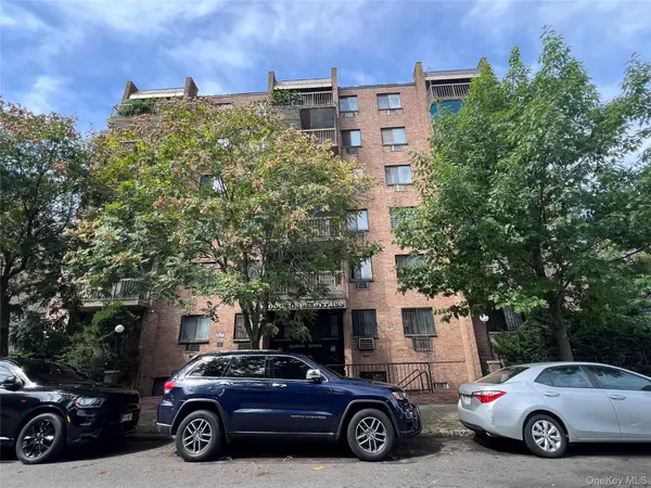 3808 147th Street #6E, Flushing, NY 11354