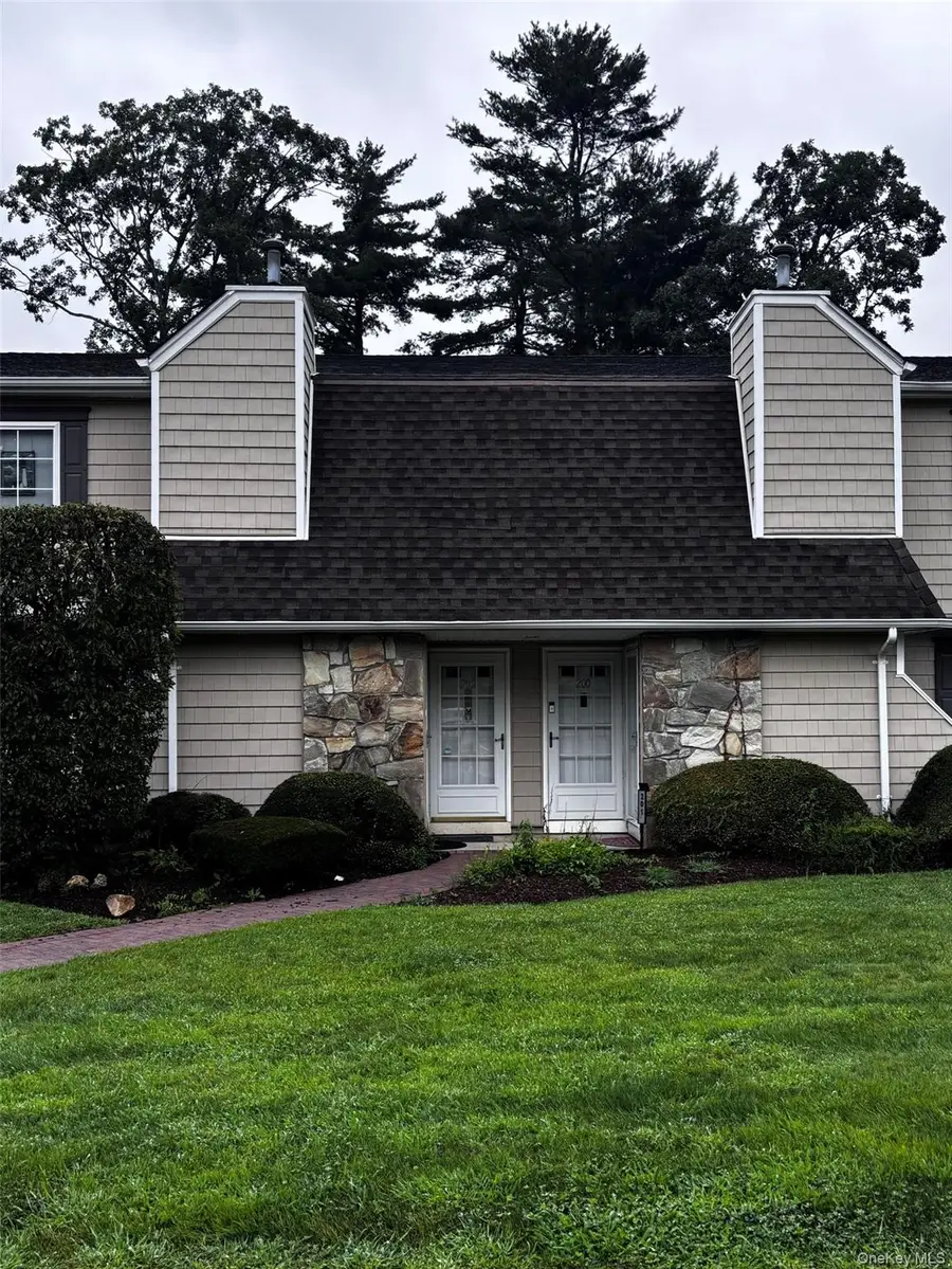 203 Lake Pointe Circle #203, Middle Island, NY 11953 - #2