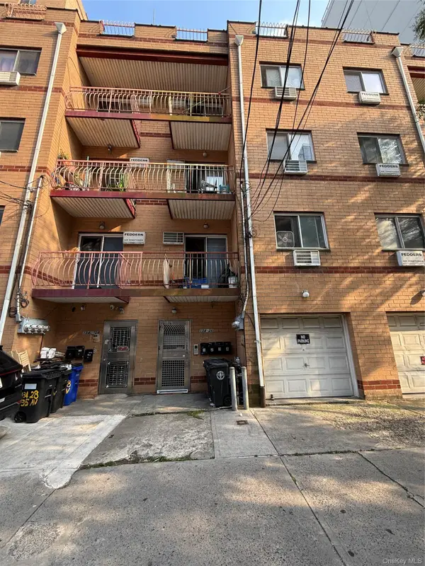 13426 35th Avenue, Flushing, NY 11354