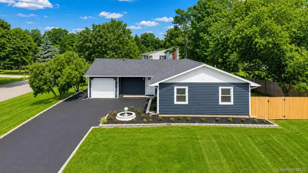 1 Martin Court, Coram, NY 11727