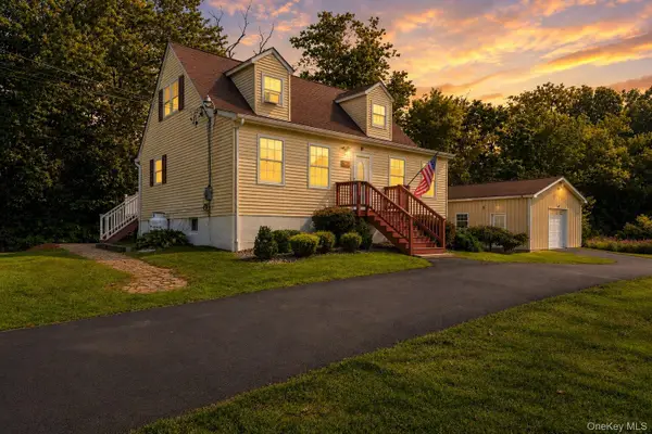 11 St Andrews Road, Walden, NY 12586