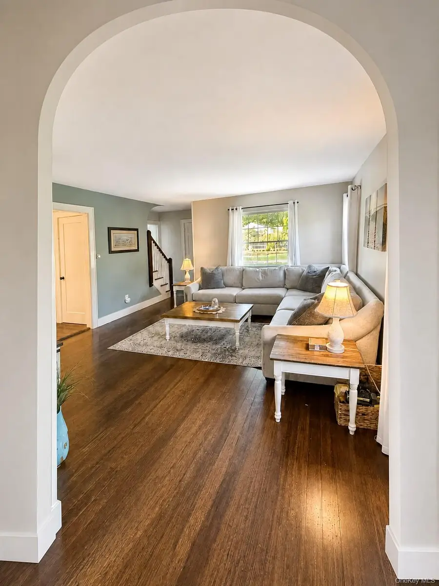 4 Crosby Street, Center Moriches, NY 11934 - #3