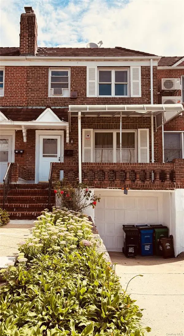 73-07 Utopia Parkway, Fresh Meadows, NY 11366