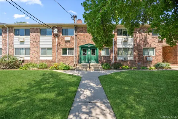 2453 Union #20B, Islip, NY 11751