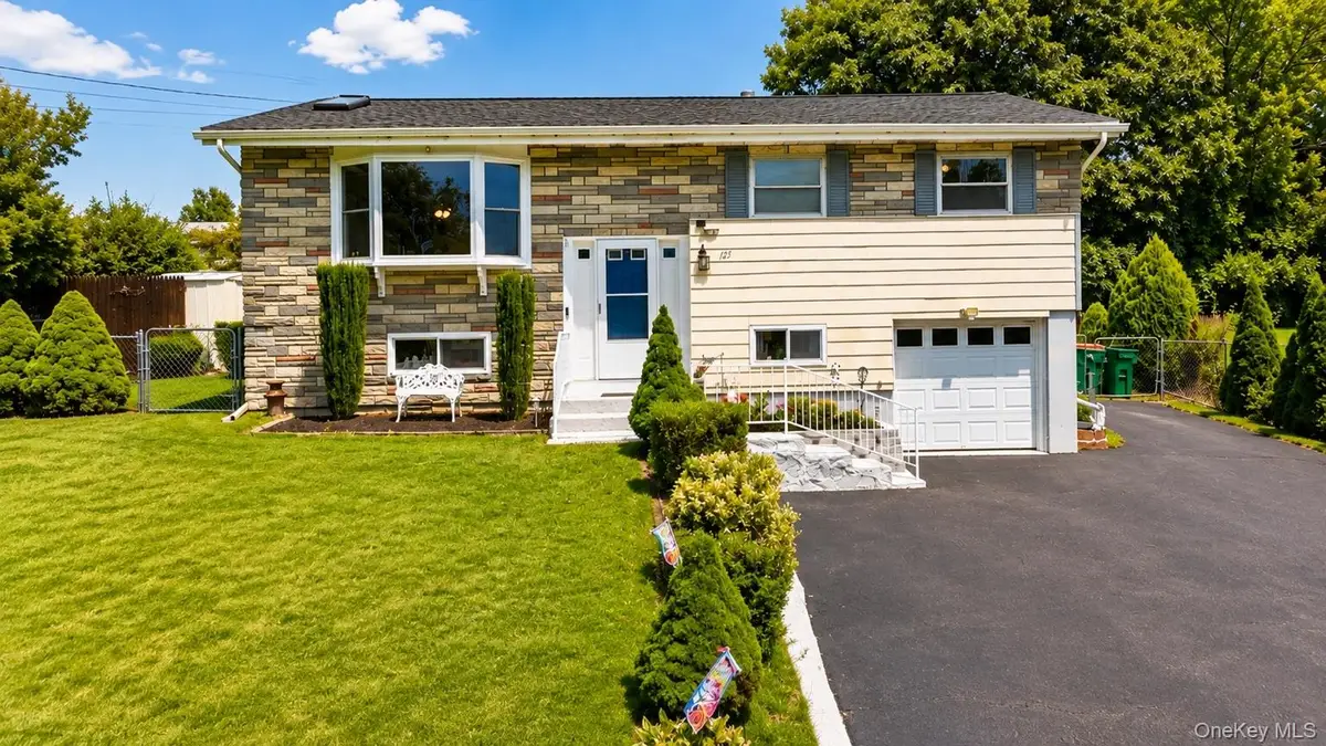 125 Riverview Drive, Fishkill, NY 12524 - #1