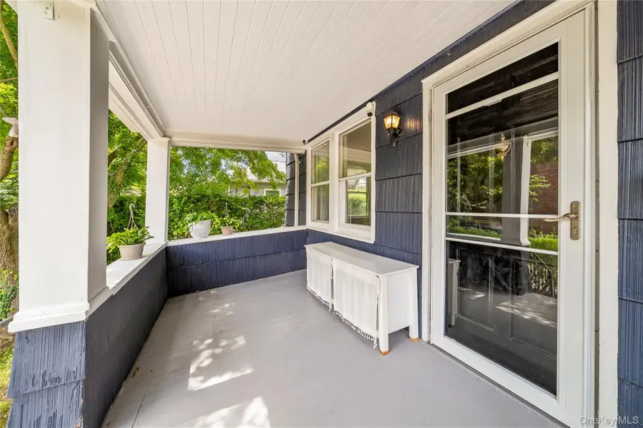 6 Littleworth Lane, Sea Cliff, NY 11579 - #2