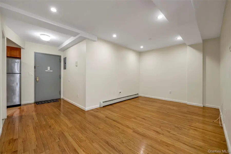 4318 Robinson Street #4D, Flushing, NY 11355 - #2