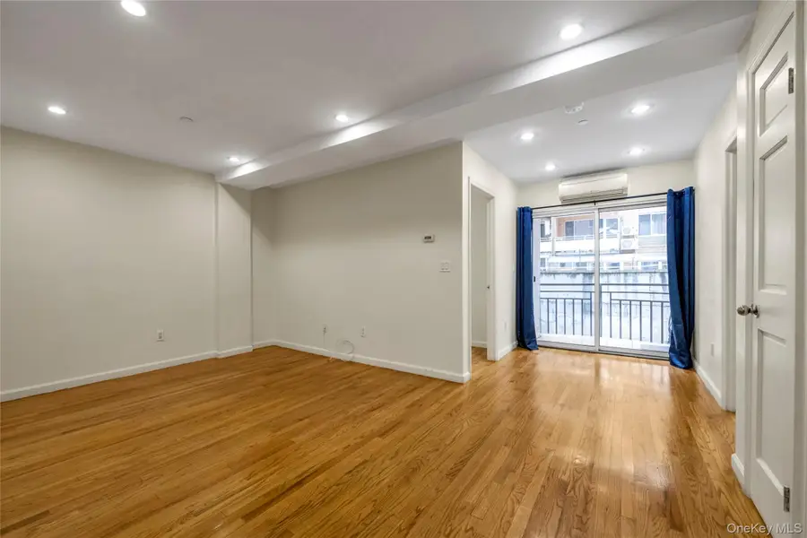 4318 Robinson Street #4D, Flushing, NY 11355 - #3