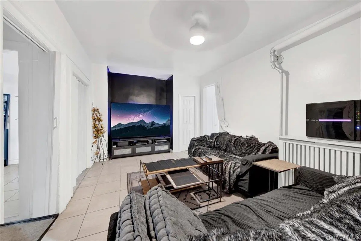 1972 Lafontaine Ave #1972, Bronx, NY 10457 - #1
