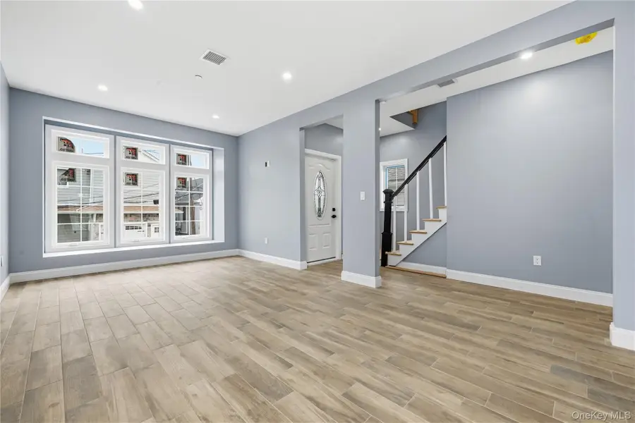 9 James Street S, East Rockaway, NY 11518 - #2