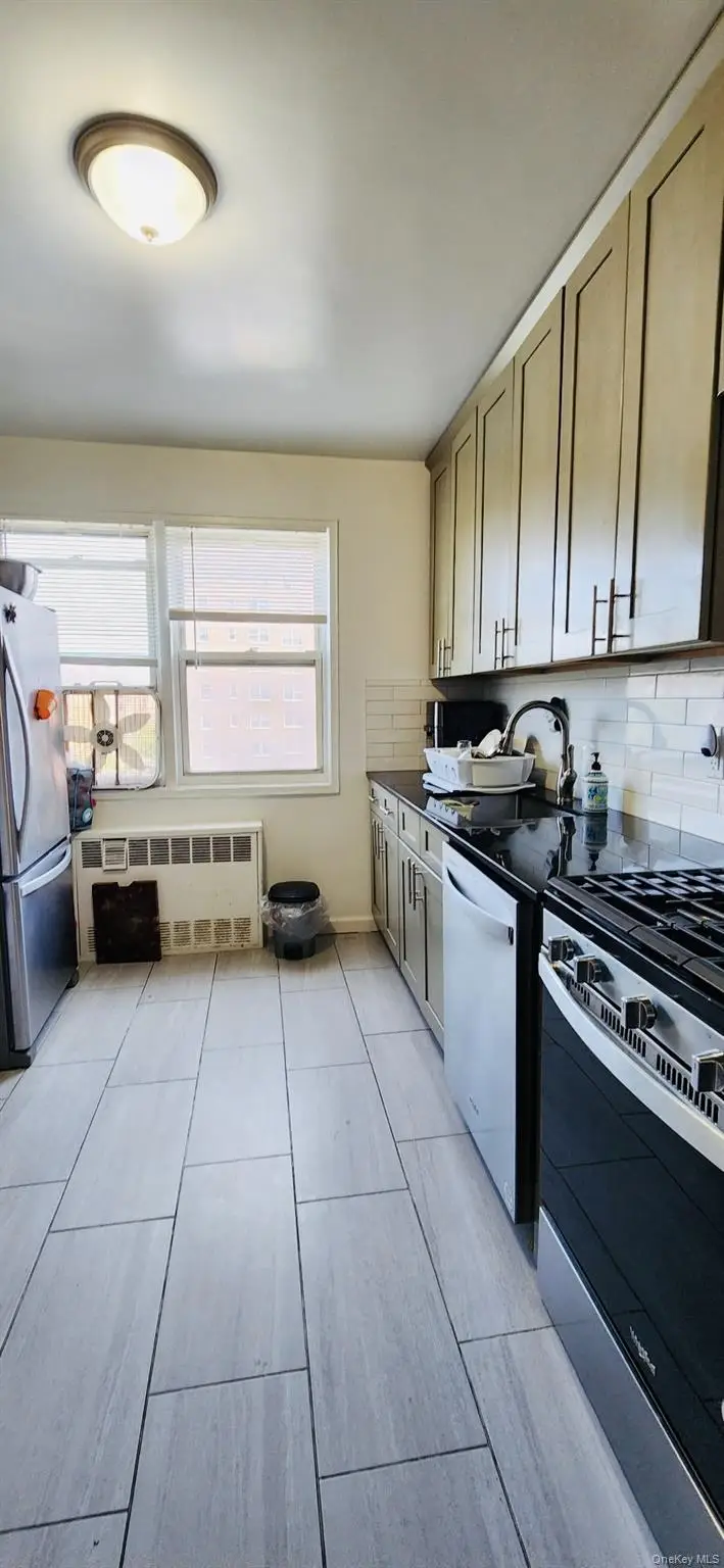 89-15 Parsons Boulevard #9N, Jamaica, NY 11432 - #3
